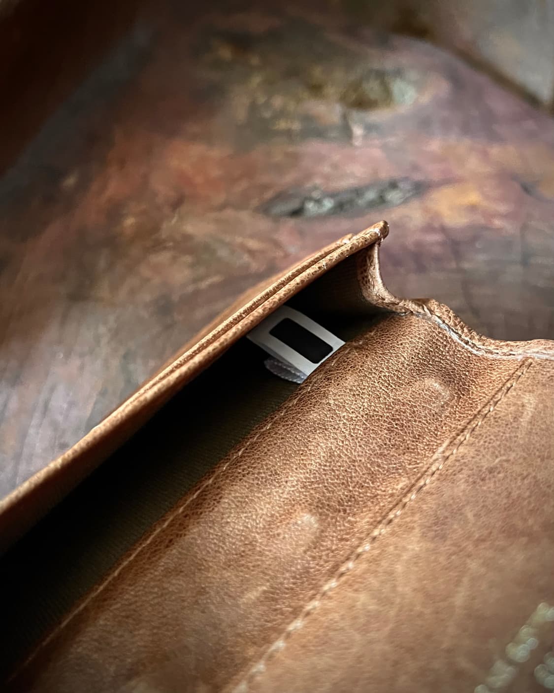 2010‘s JIMMY CHOO Star Studs Half Wallet 상품이미지7