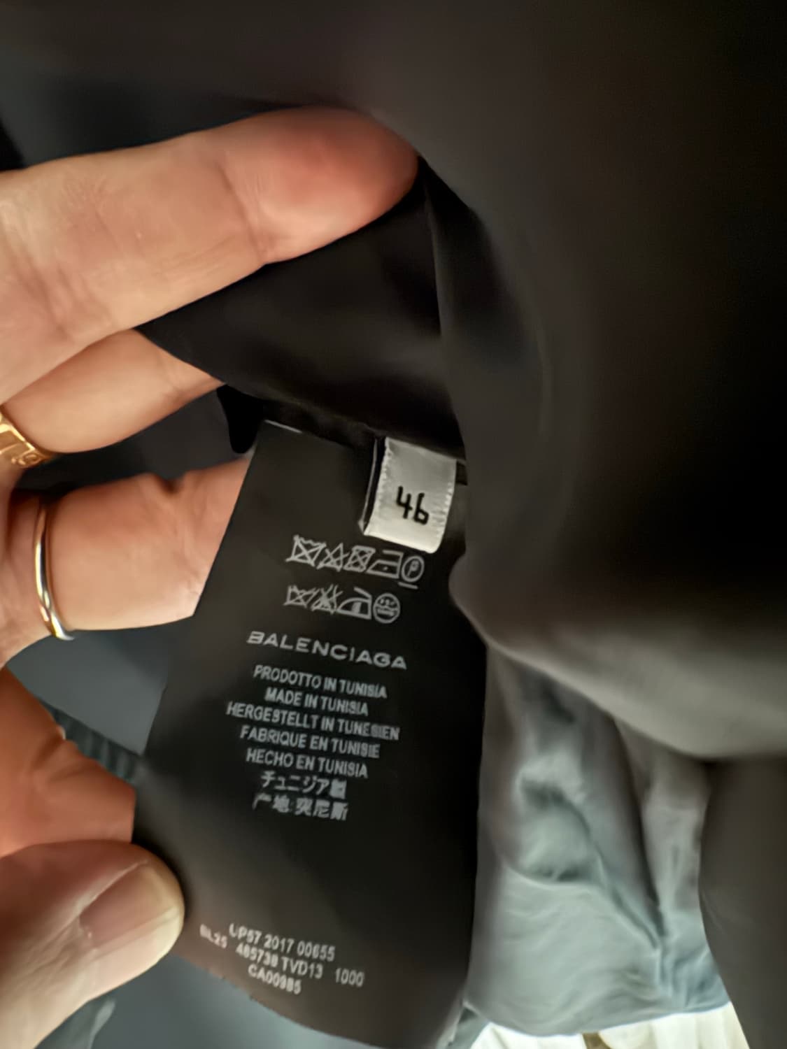 정품 17fw 발렌시아가 c컬 패딩 46 상품이미지6