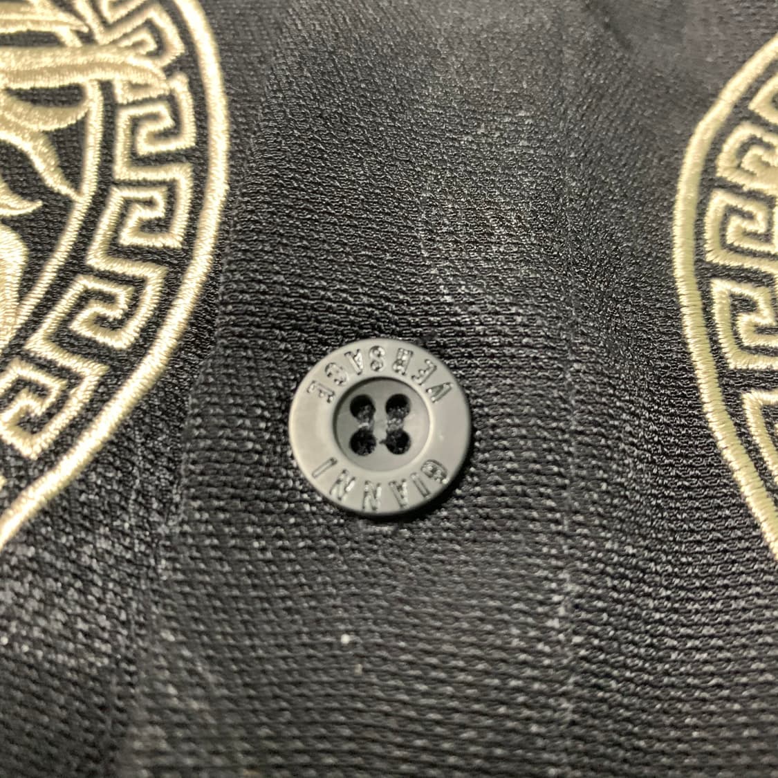 지아니 베르사체 빅로고 블랙 셔츠(정품) 상품이미지7