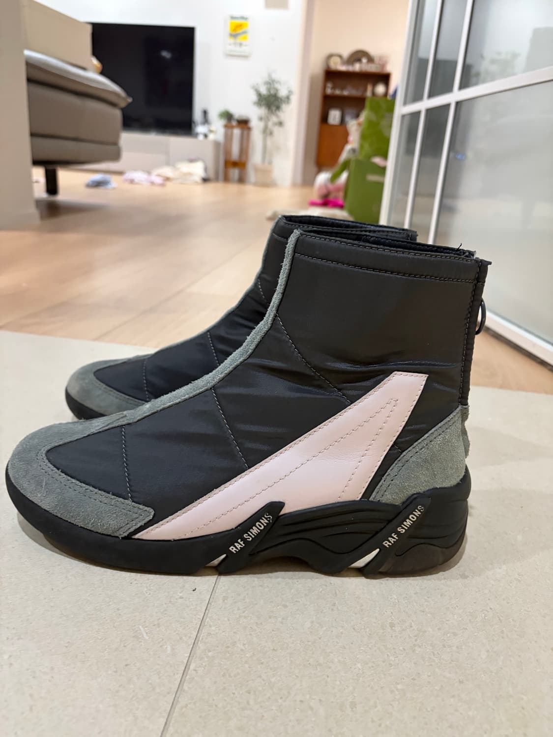 라프시몬스 싸이클론 부츠 43팝니다 상품이미지1