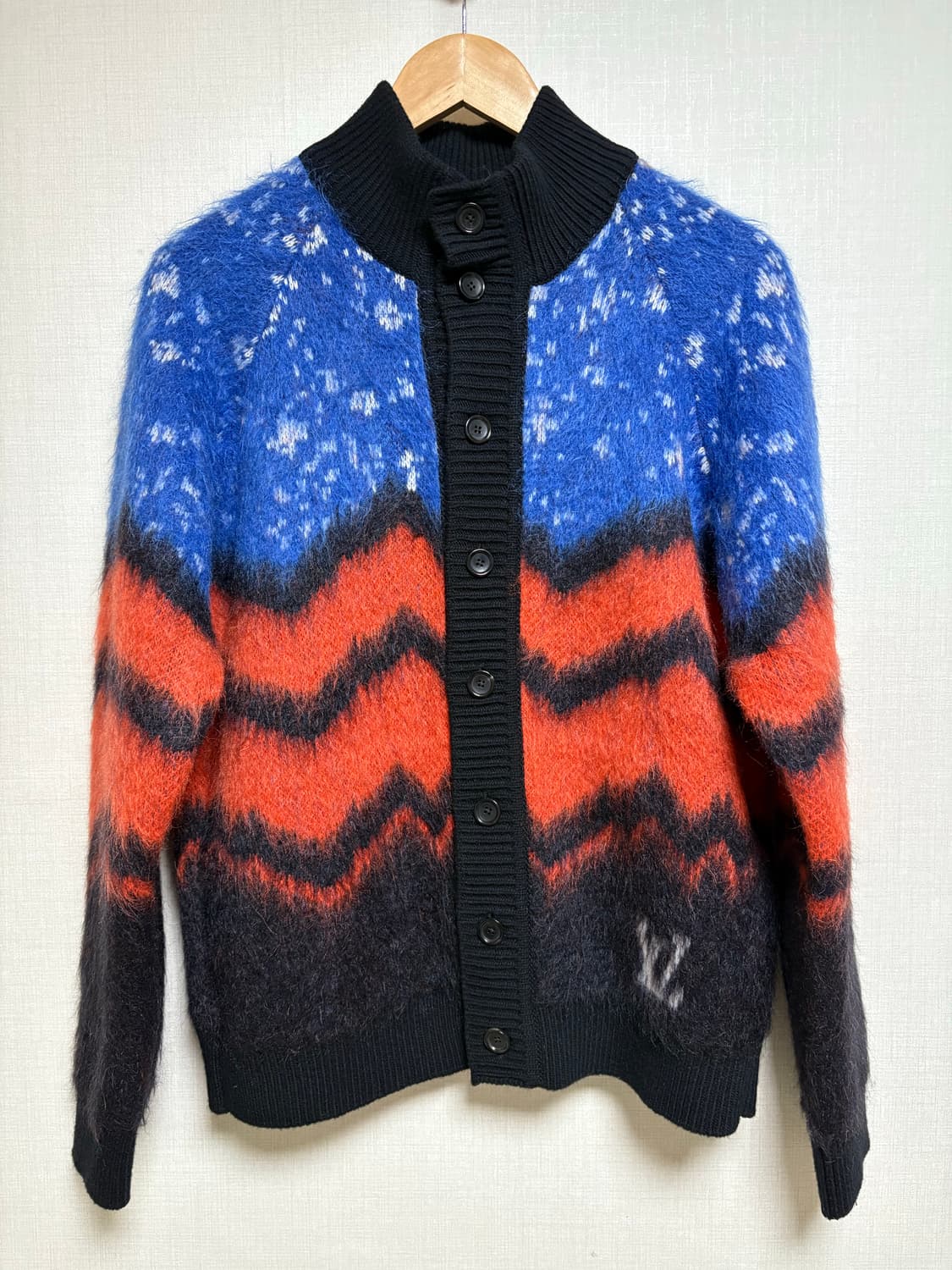 [새상품급] 루이비통 모헤어 니트 가디건 상품이미지1