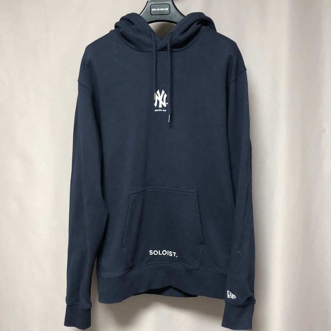 솔로이스트 뉴에라 후드 상품이미지2