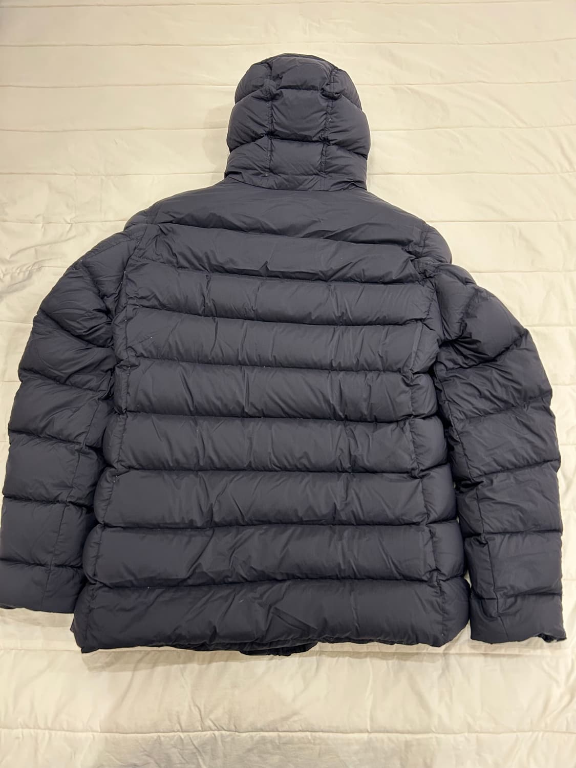 에르노 몽고메리 팝니다. 상품이미지2