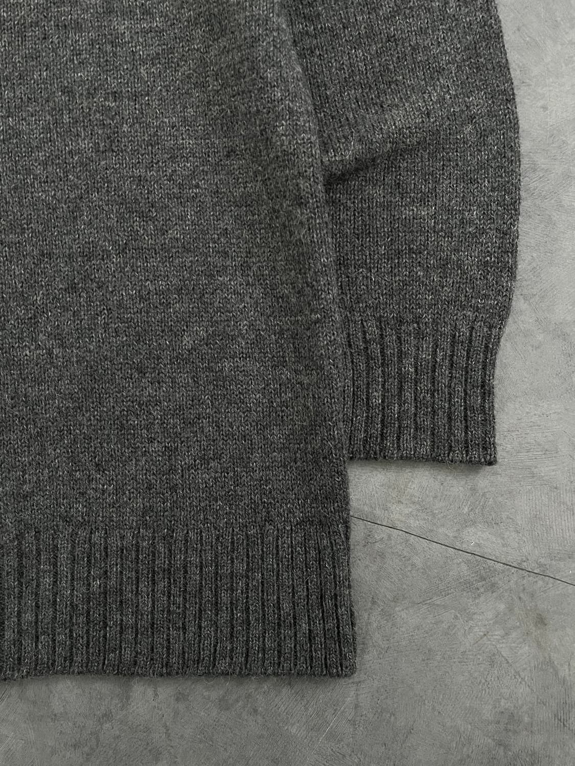 Prada 프라다 그레이 롱 니트 상품이미지4