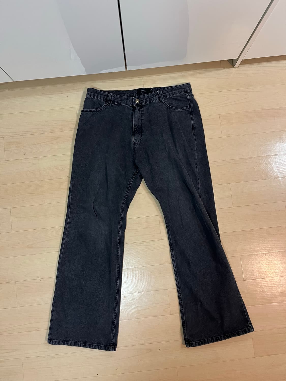 스트라이크 블랙 부츠컷 진 상품이미지2