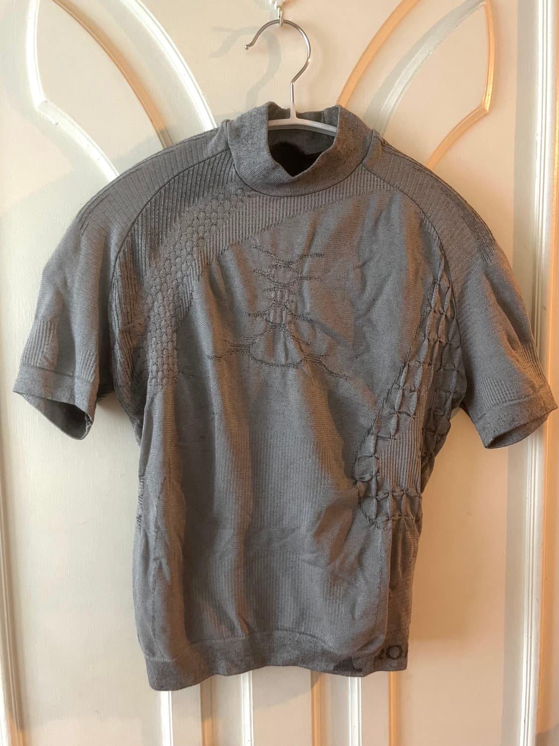 ROA 로아 3D 니트 크롭 티셔츠  상품이미지1