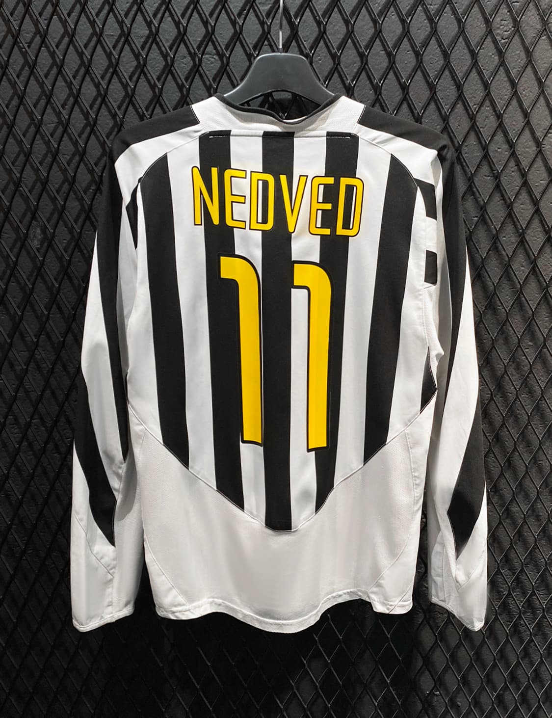 03/04 유벤투스 홈 긴팔 네드베드 (M) 상품이미지3