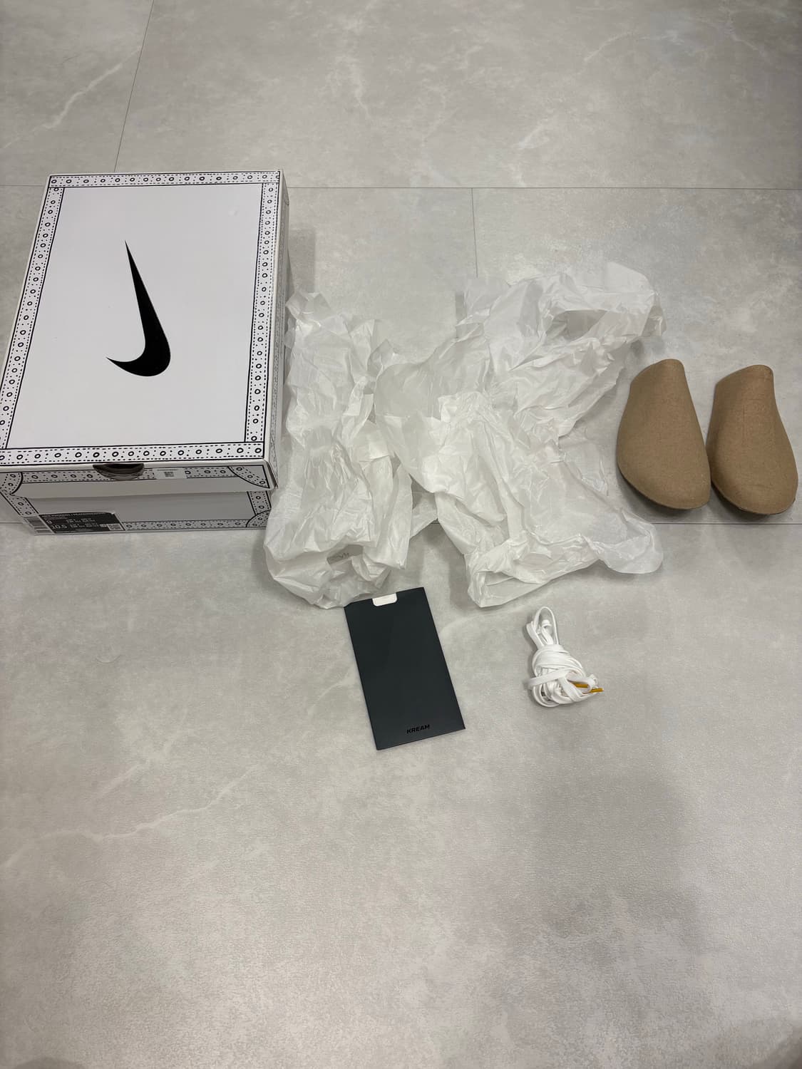 (풀박) 나이키 x 피스마이너스원 권도 화이트 260 팝니다 상품이미지8