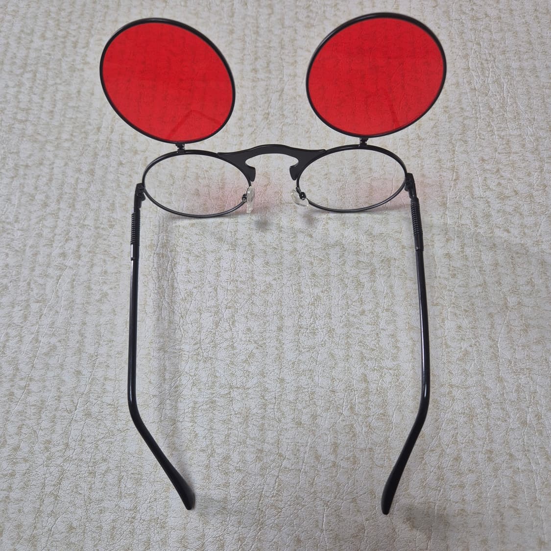 [핫아이템🔥] 레옹 플립 레드 선글라스 상품이미지5