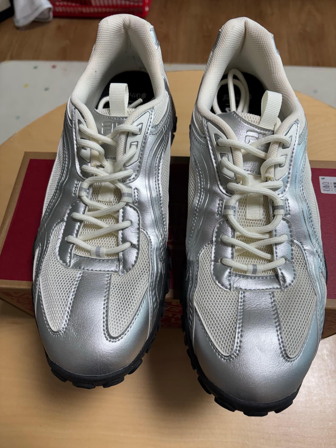 285) 휠라 필라 에샤페 MS 실버문 상품이미지2