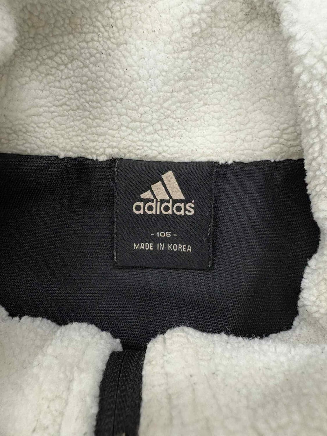 아디다스 블랙 올드스쿨 아방핏 패딩 자켓 흰검 져지(105) 상품이미지4