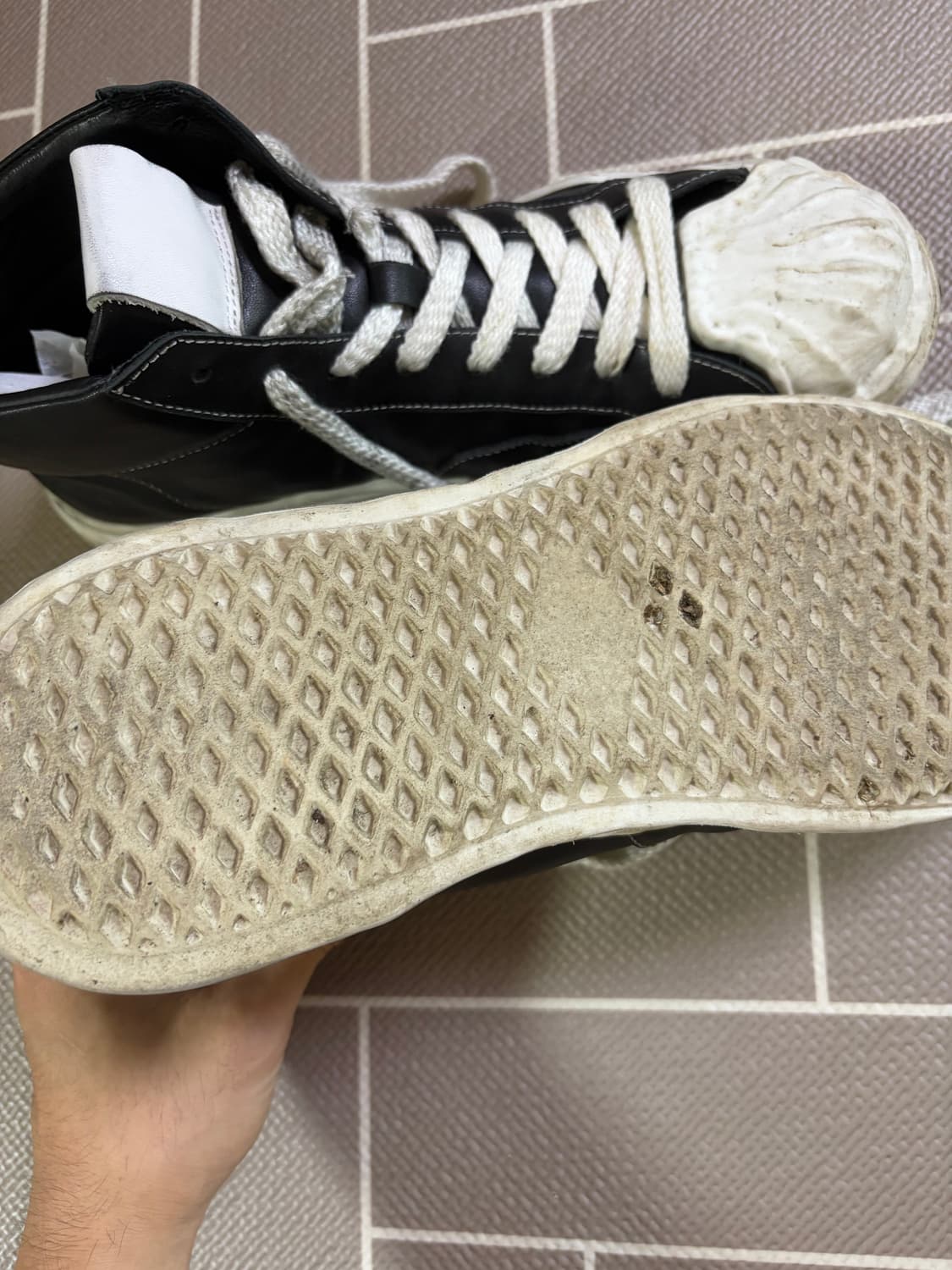 피렌체옴므 블랙 하이탑 스니커즈  270 상품이미지2