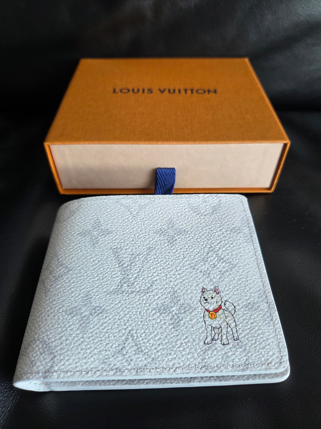 루이비통 한국 한정 강아지 반지갑 상품이미지2