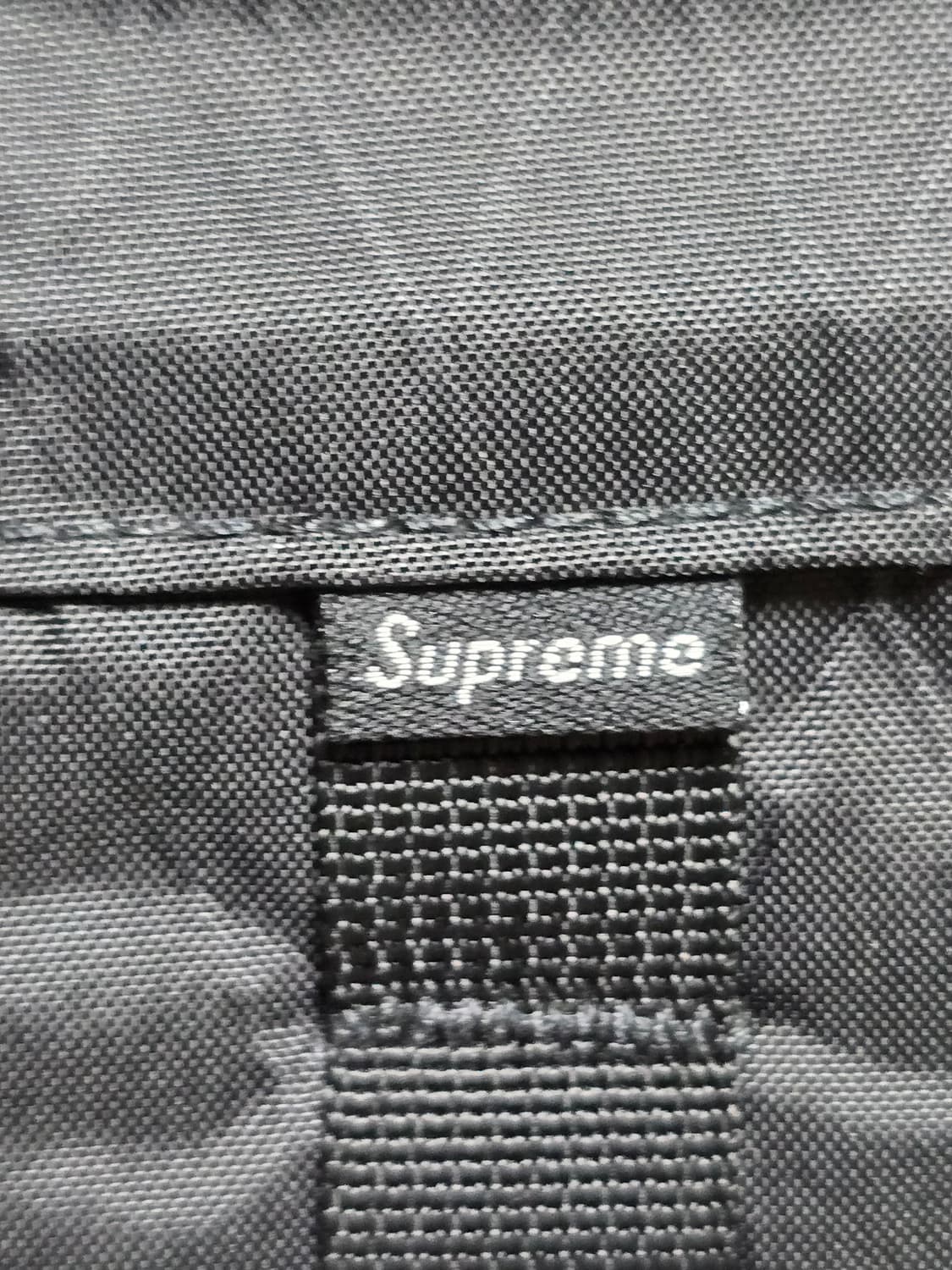 슈프림 백팩 블루 23fw 상품이미지3