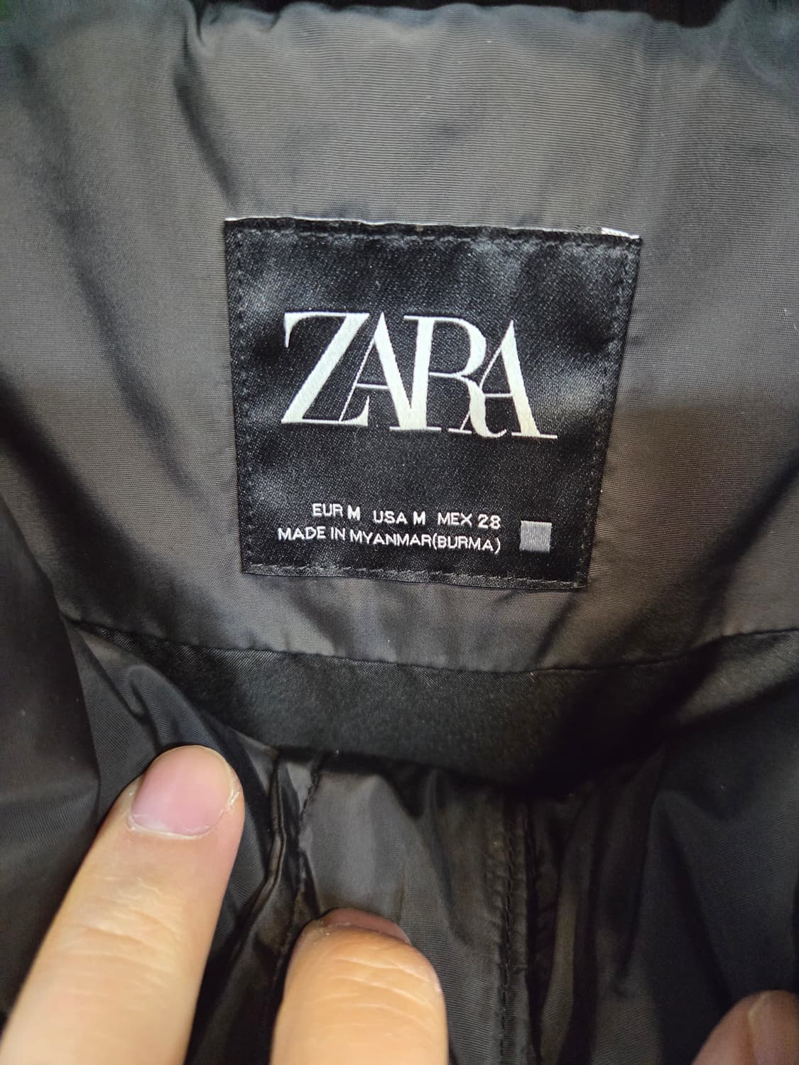 자라 투웨이 오버핏 패딩조끼 표기 m 가능사이즈 xxl 상품이미지3