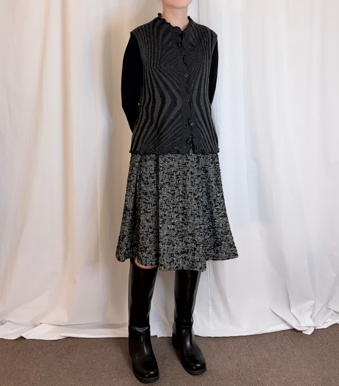 Pattern Knit Vest - Charcoal 상품이미지4