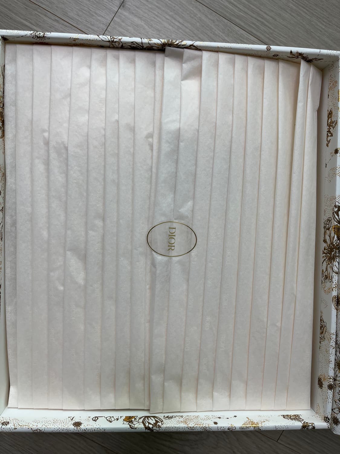 디올 위스키 디캔터 & 유리잔 세트 새제품 상품이미지2