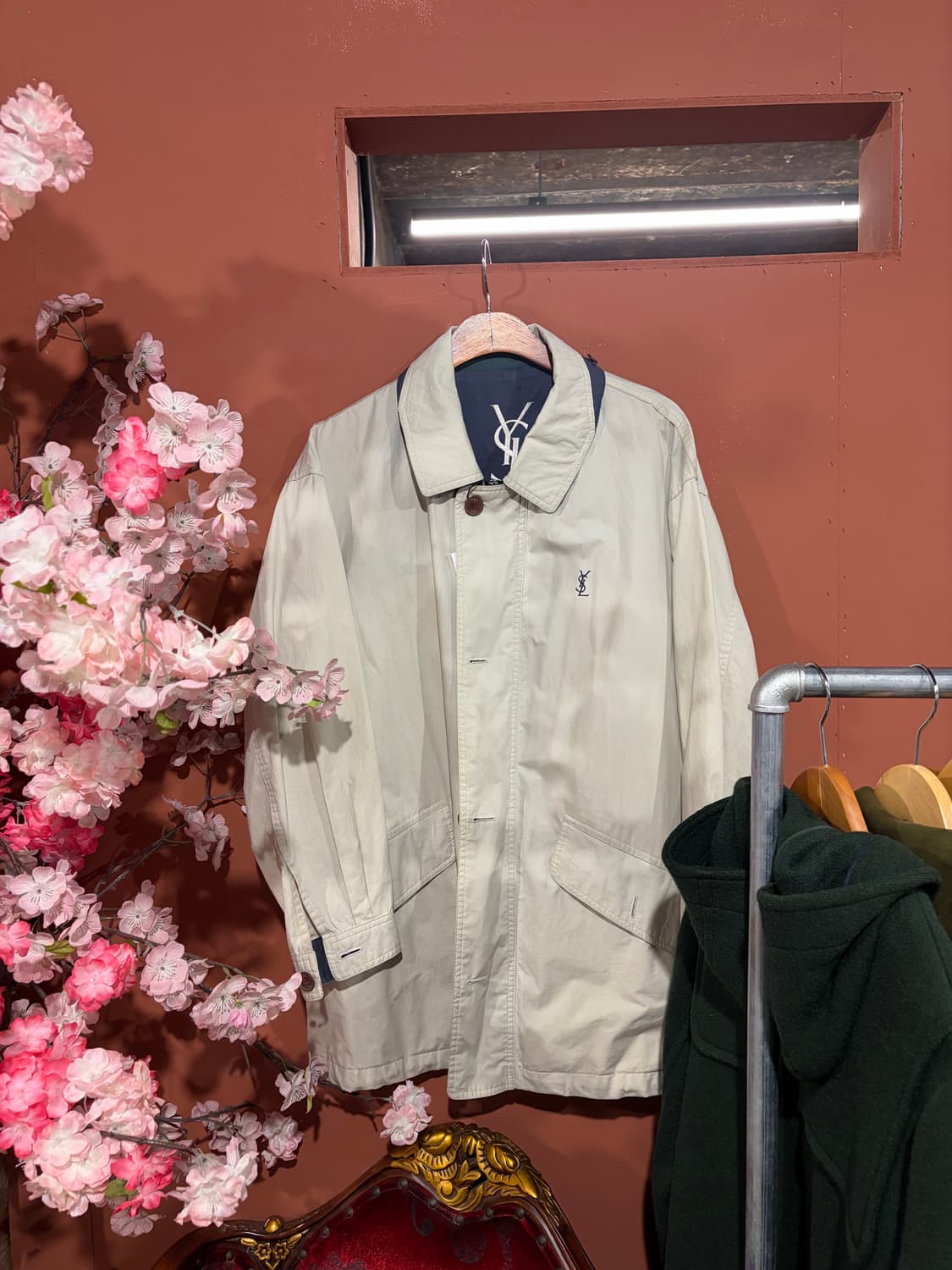 입생로랑 사파리 자켓 상품이미지1