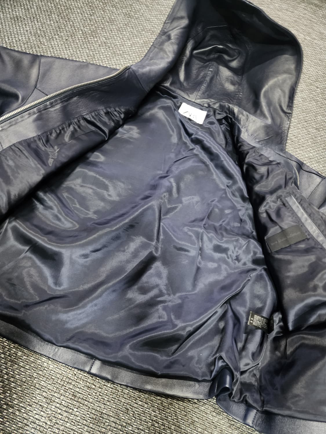 자라 네이비 후드 레더 점퍼 L-LX 상품이미지4