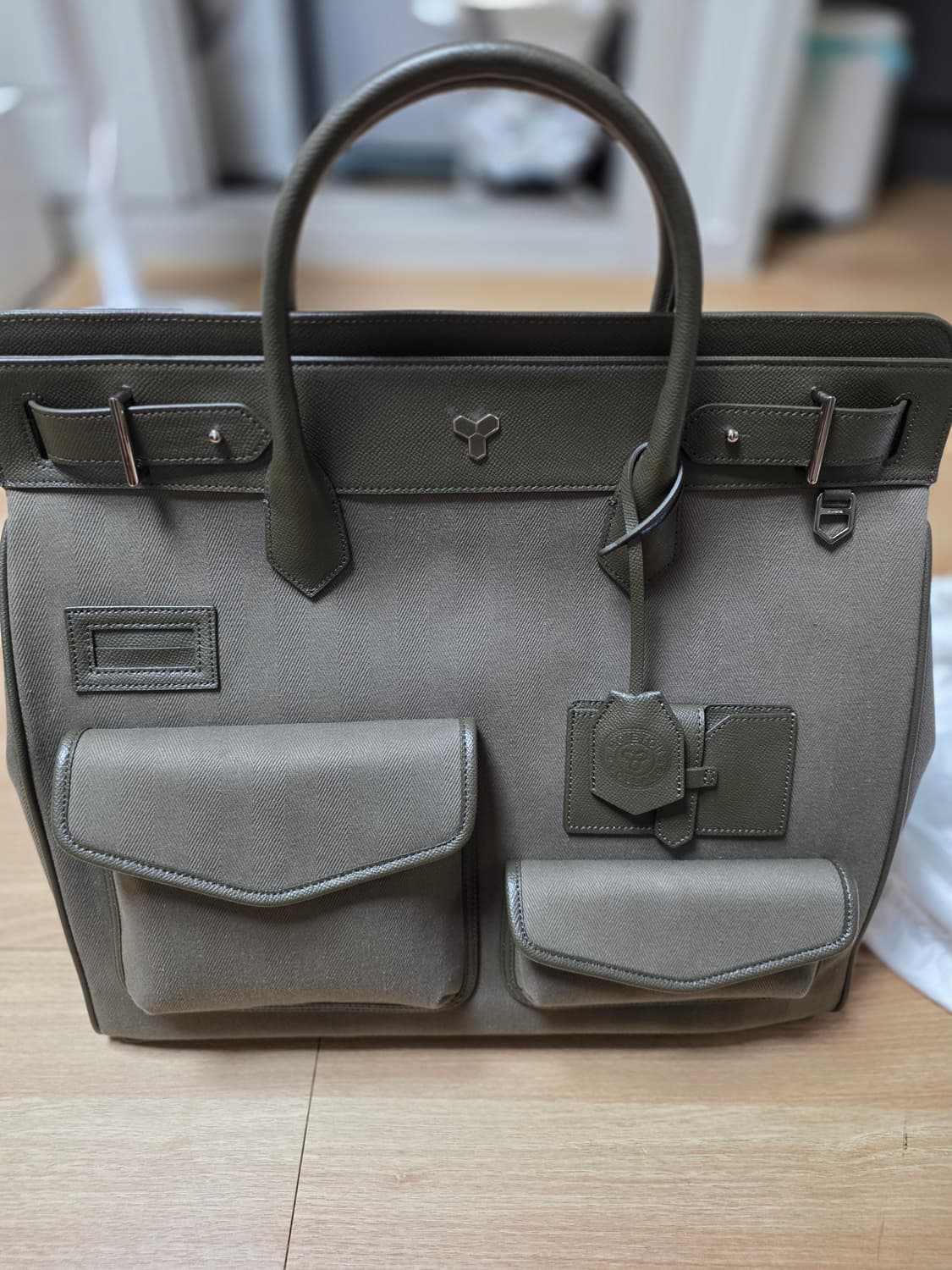 모이에토이 느베르 메르 43 카키 토트백 (새상품) 상품이미지3