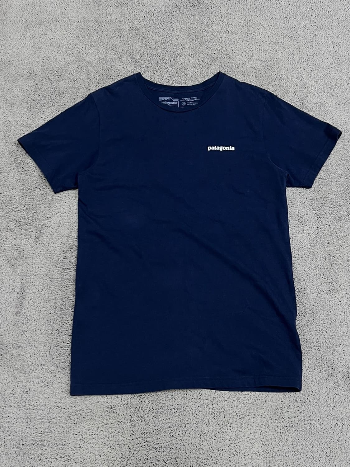 (M) 파타고니아 슬림 핏 반팔 티 네이비 상품이미지1