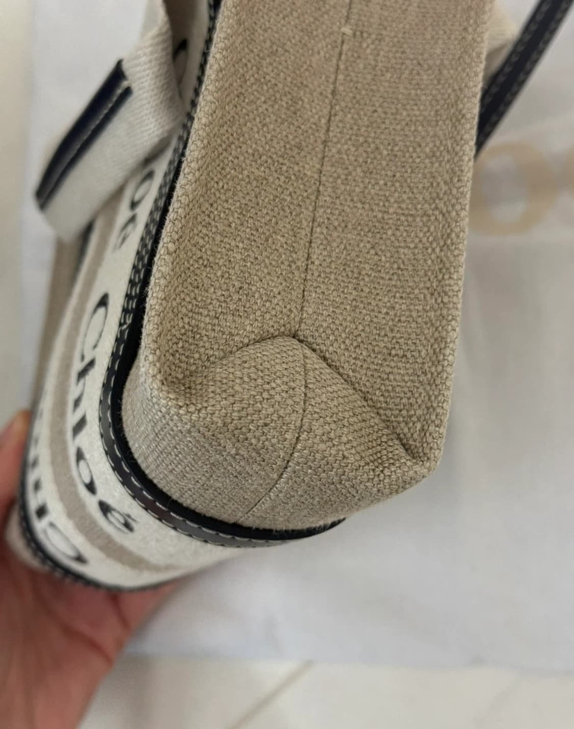 끌로에 우디 메니백 상품이미지2