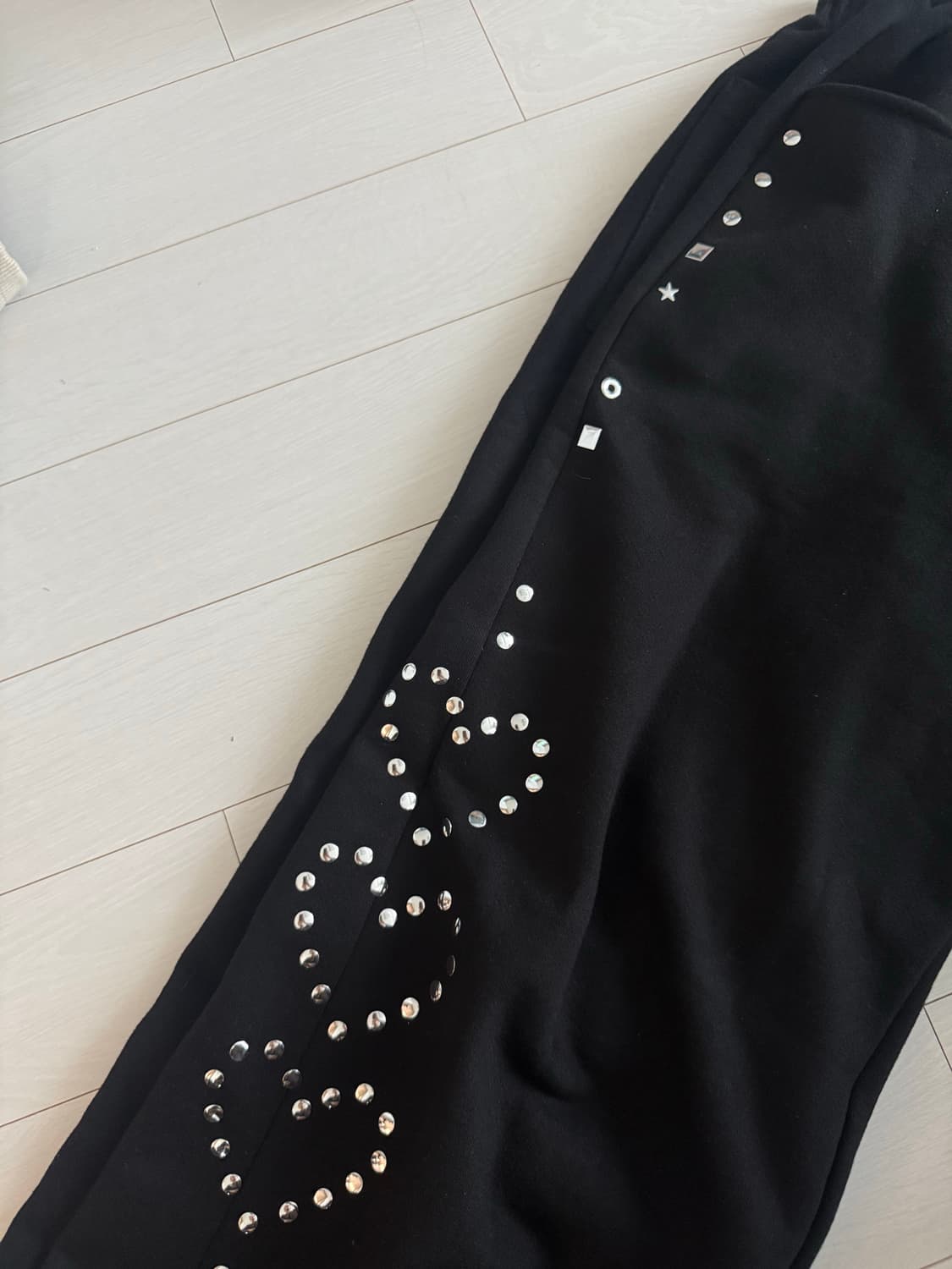 러브이즈트루 트레이닝팬츠 상품이미지5