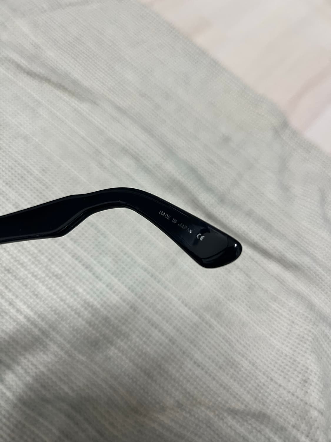 아나토미카 옐로우즈 플러스 블랙 안경 상품이미지2