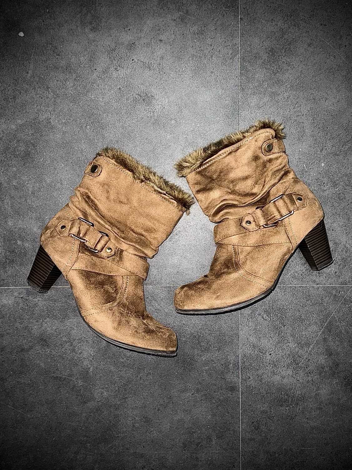 00s fur boots 상품이미지1