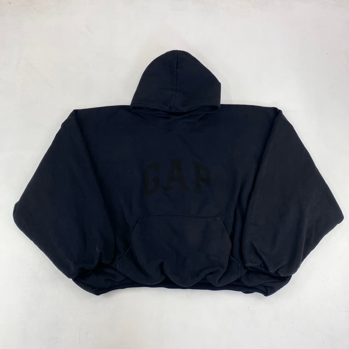 이지갭 발렌시아가 엔지디어드 도브 후드 티 (110) 상품이미지1