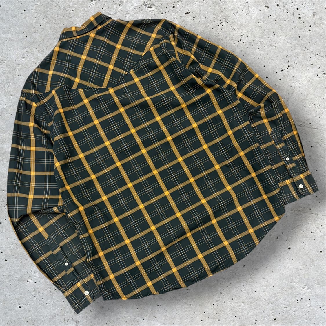 [L] 리바이스 투포켓 스탠다드핏 블랙/옐로우 체크 셔츠 D704 상품이미지2