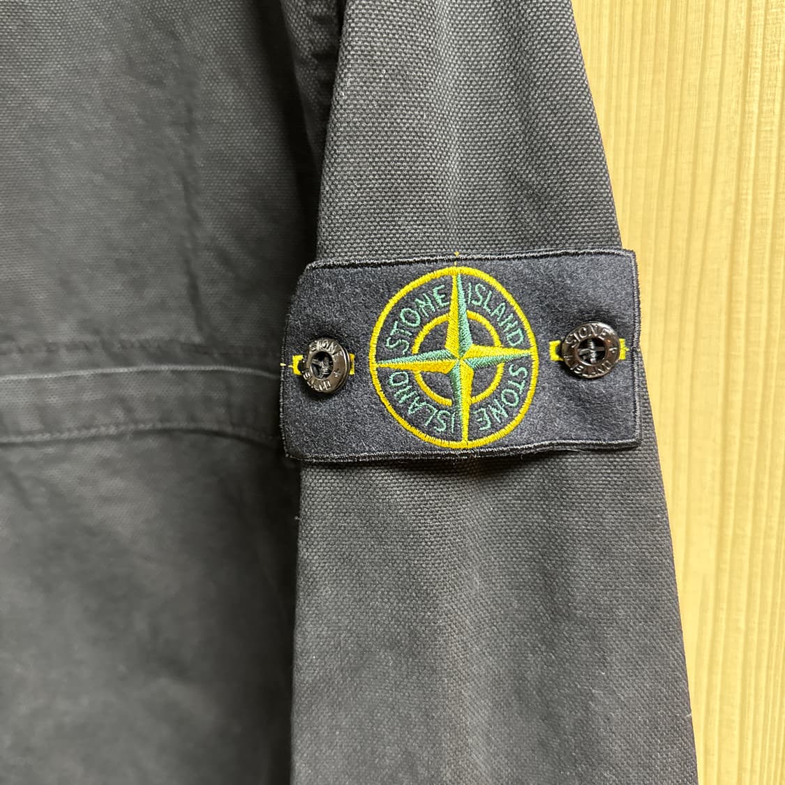 [XL] 25FW 스톤아일랜드 오버 셔츠 블랙 새상품 상품이미지2