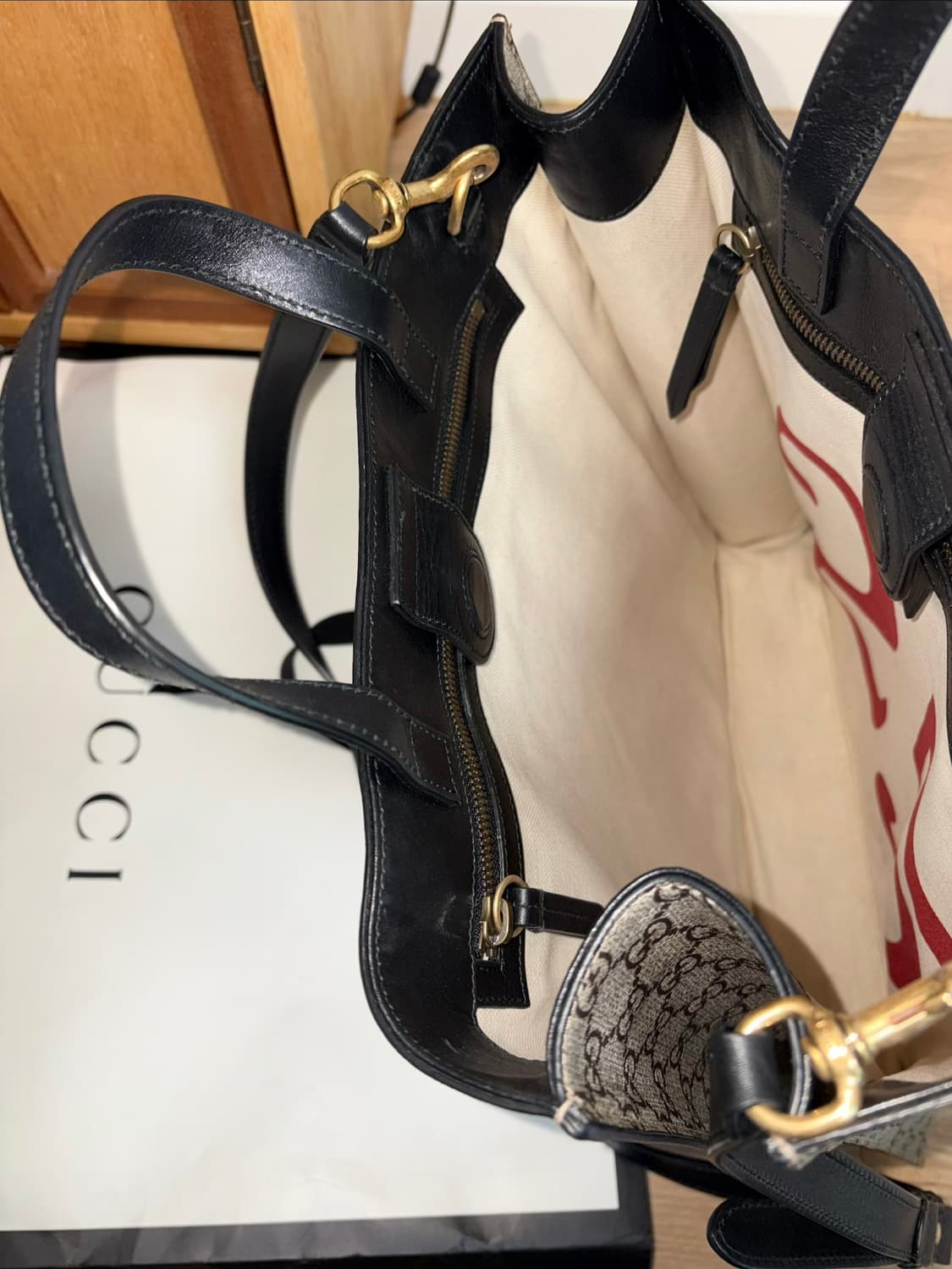 Gucci GG Supreme Kingsnake Tote Bag 상품이미지9