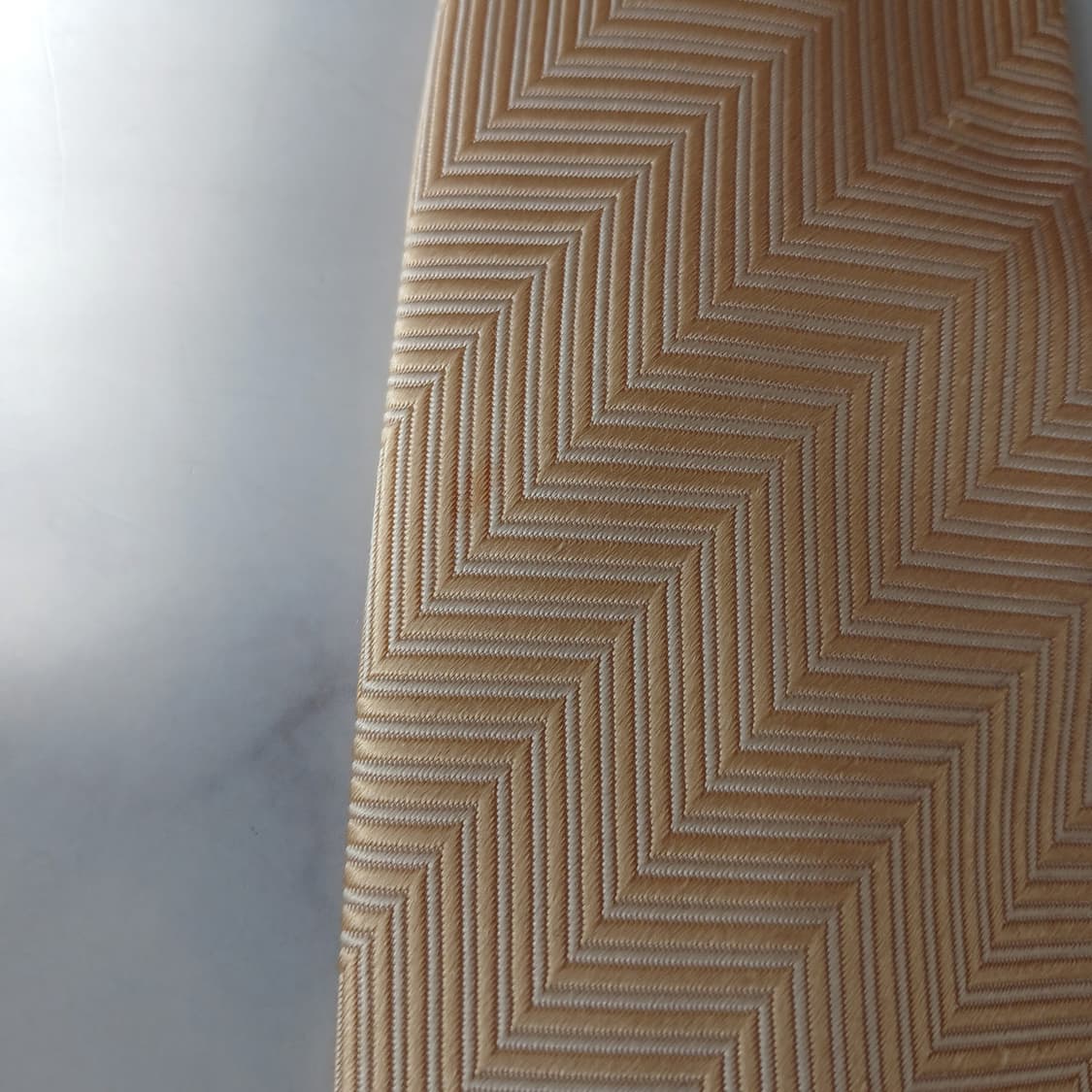 인헬+엑스헬 실크 옐로우 헤링본 넥타이 9.2cm A등급 A19426
 상품이미지6