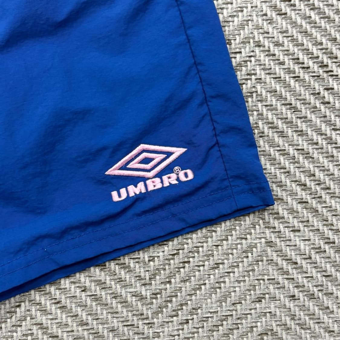 엄브로 베이직 로고 쇼츠 v2645 상품이미지6