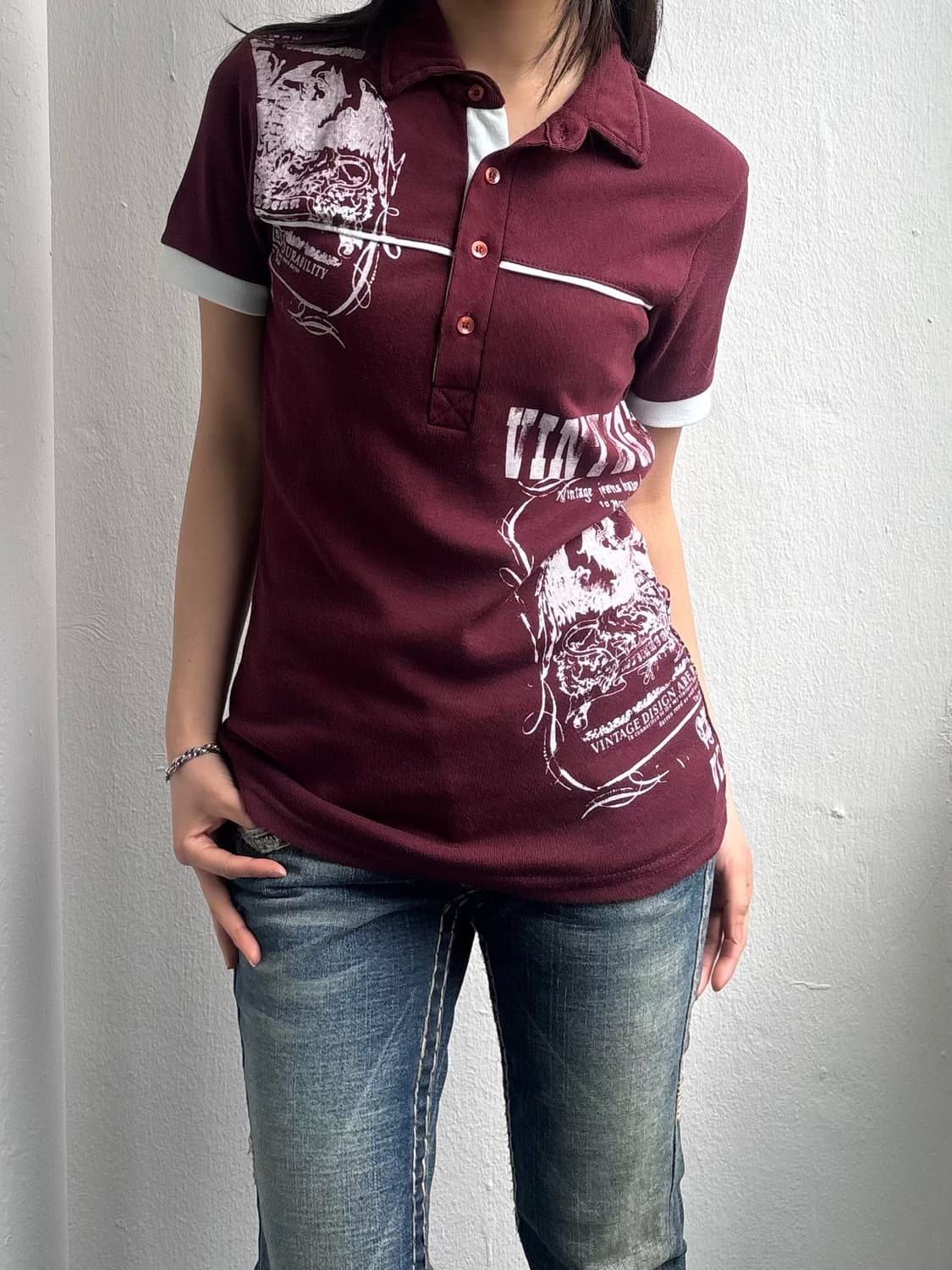 Vintage Graphic Red Polo Shirt 상품이미지3