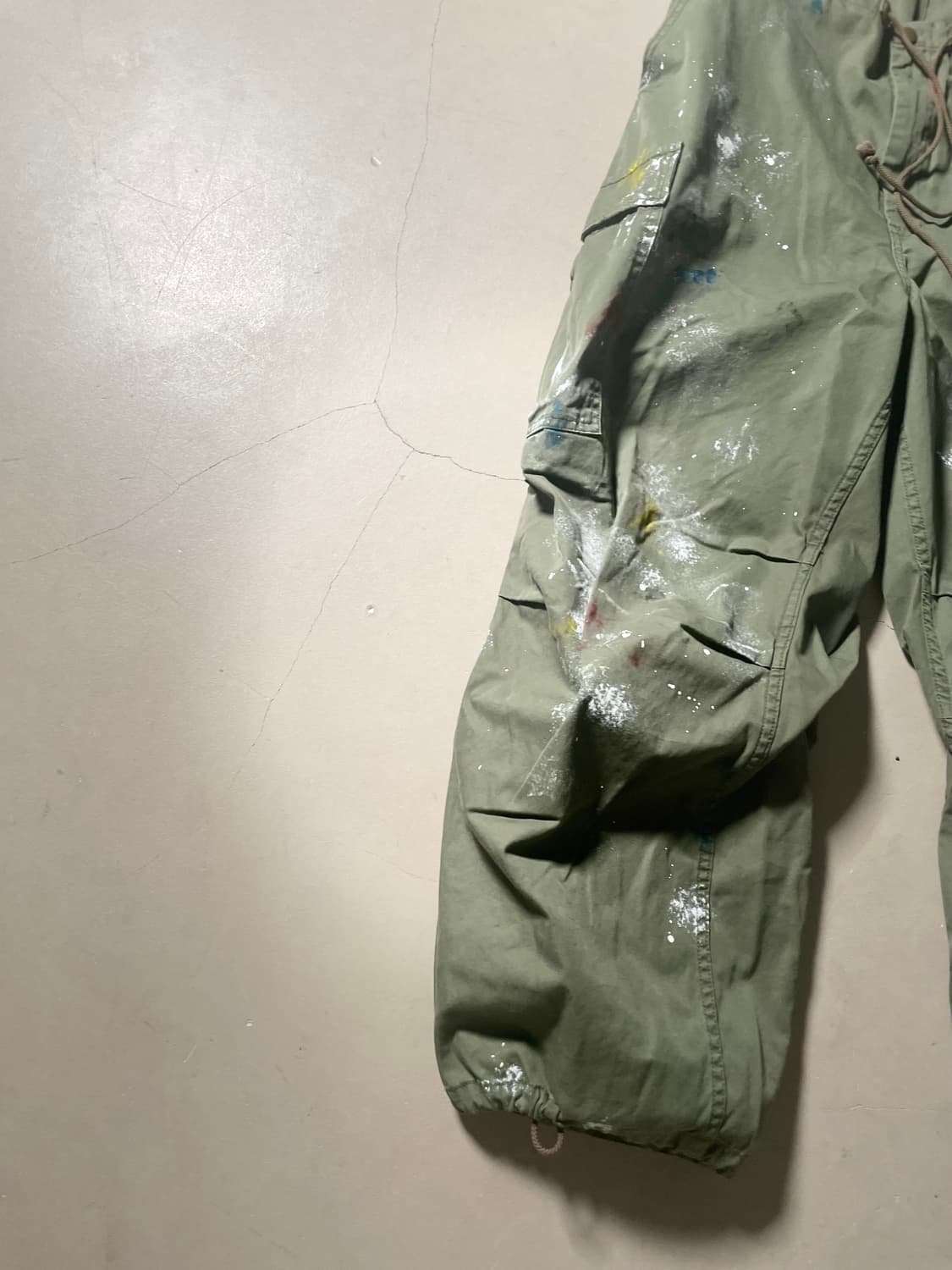 존블  Hand-Painted Wide Cargo Pants 상품이미지4