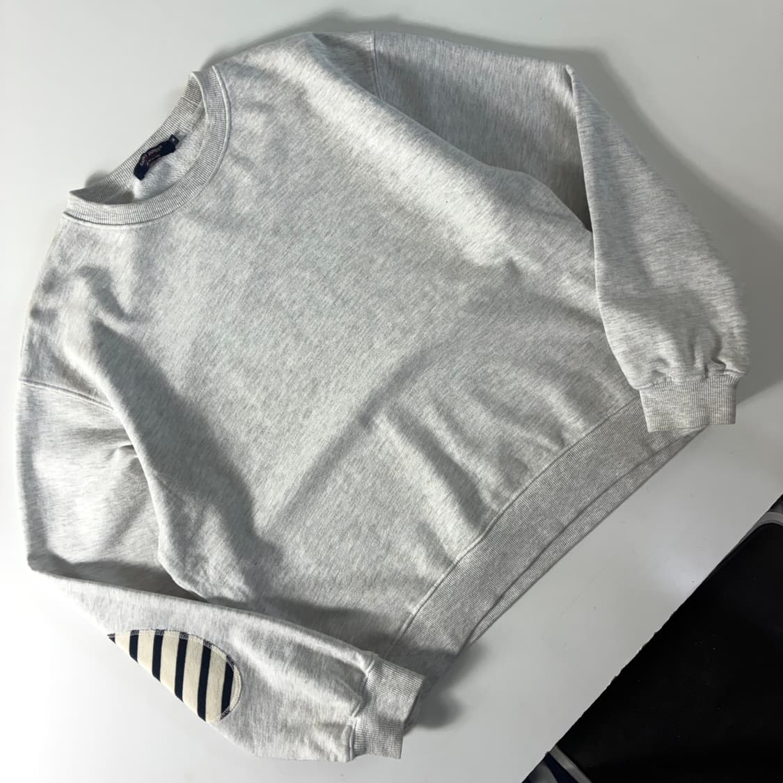 Saint james  세인트 제임스 코튼 봉봉 엘보패치 그레이 맨투맨  상품이미지2