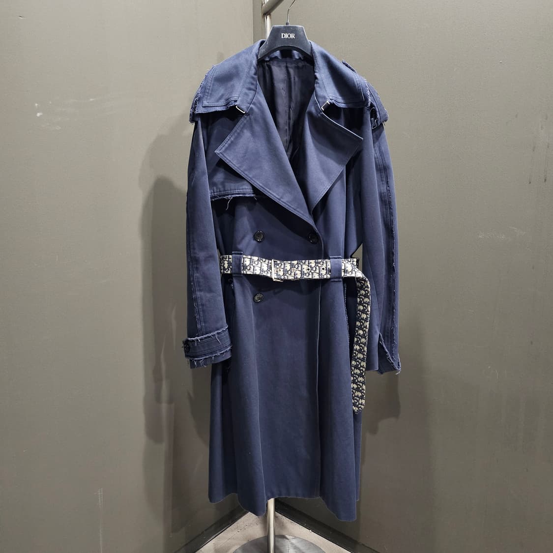 국내3피스)디올 오블리크 벨티드 디스트로이트 오버 코트 상품이미지1