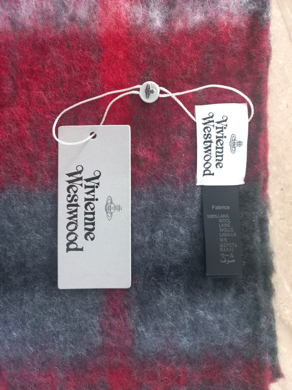 비비안웨스트우드 로고패치 알파카 블렌드 머플러 레드 (새상품)



 상품이미지6