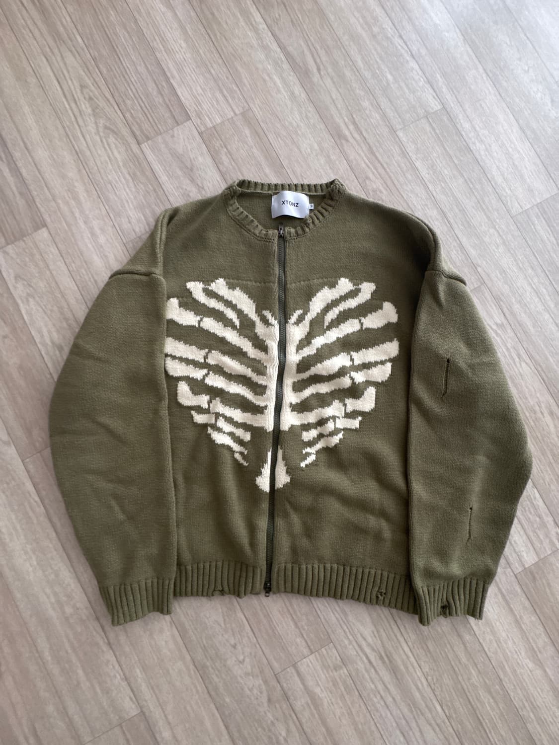 엑스톤즈 니트 상품이미지1