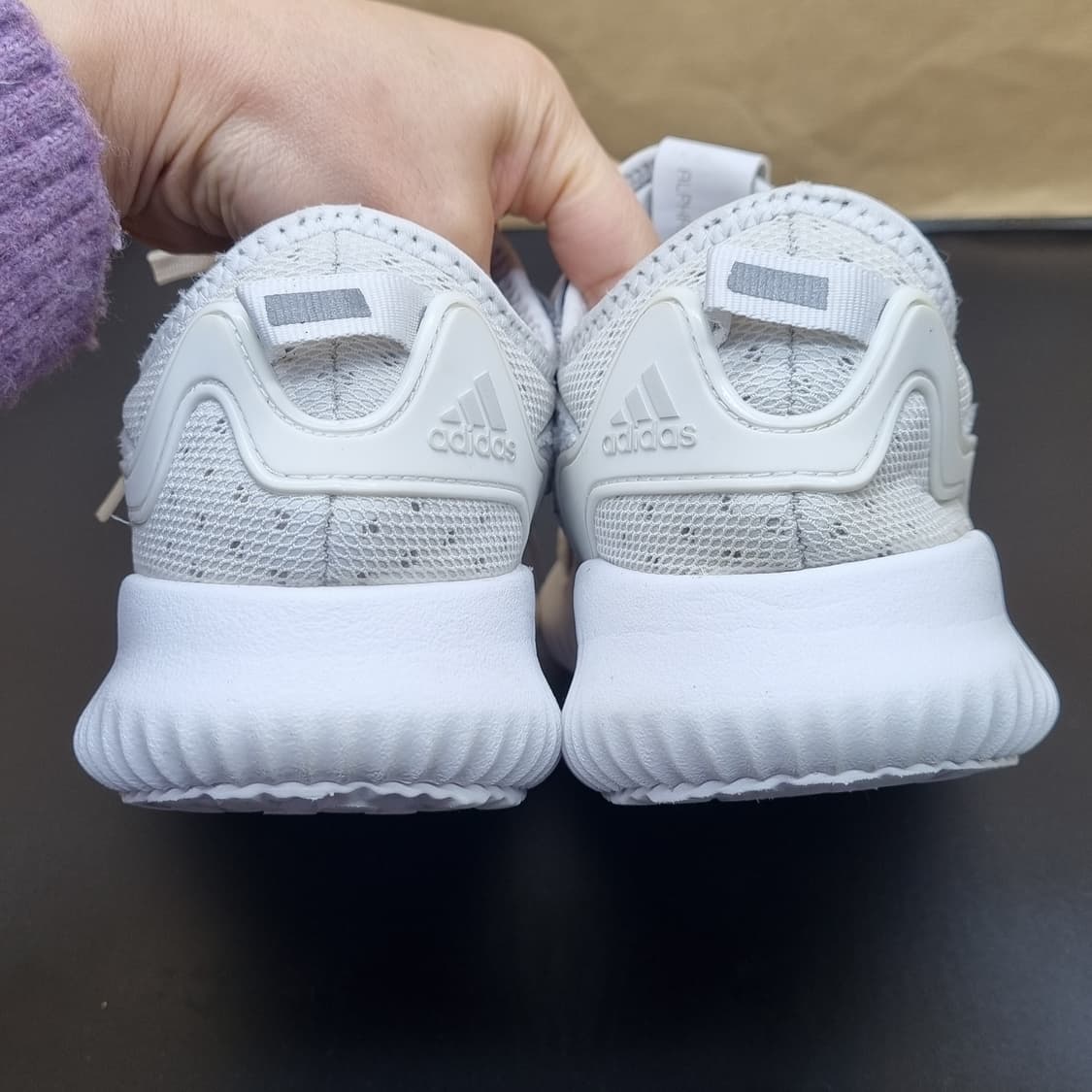 아디다스 알파바운스 럭스 여성운동화240  상품이미지4