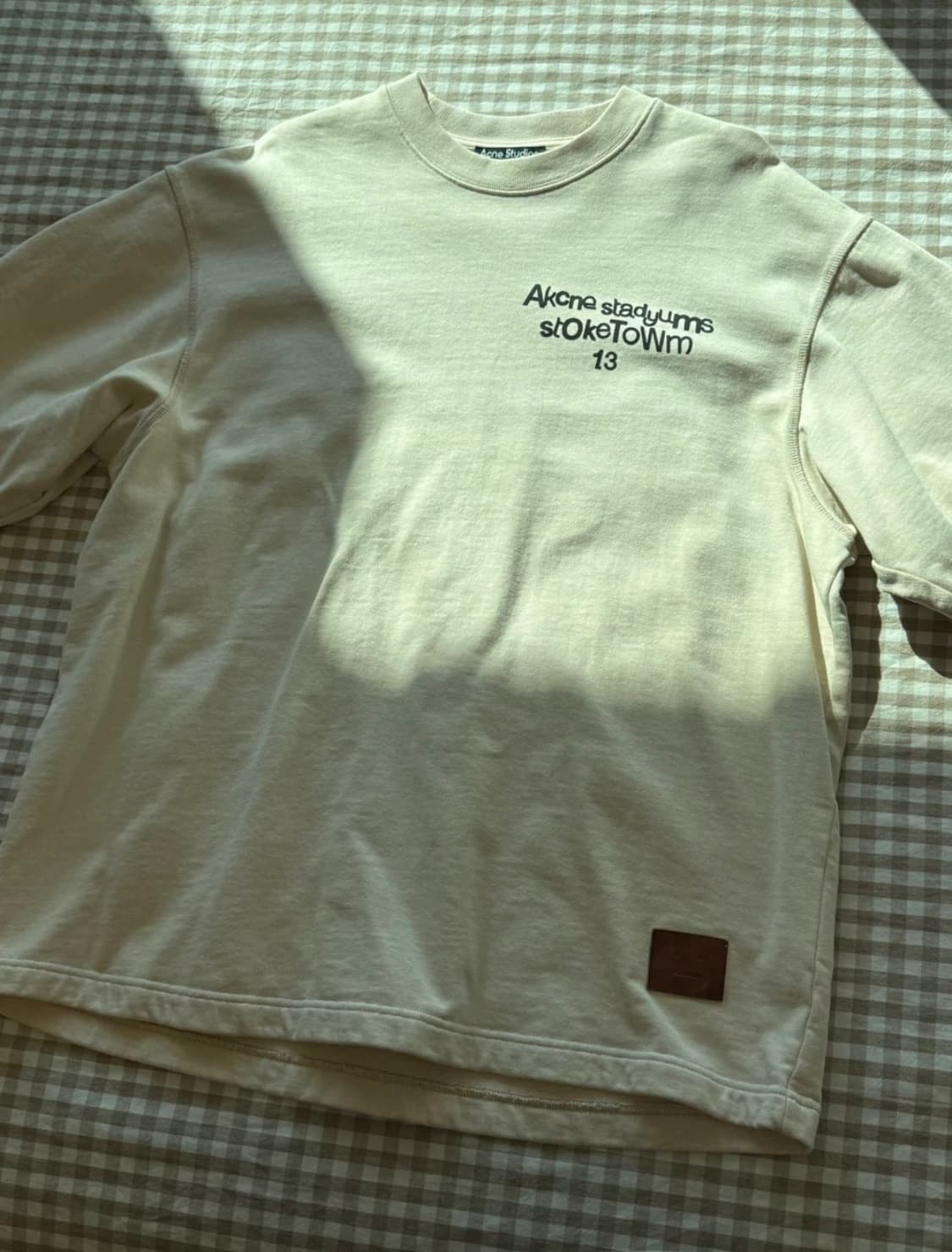 아크네 스튜디오 티셔츠 상품이미지1