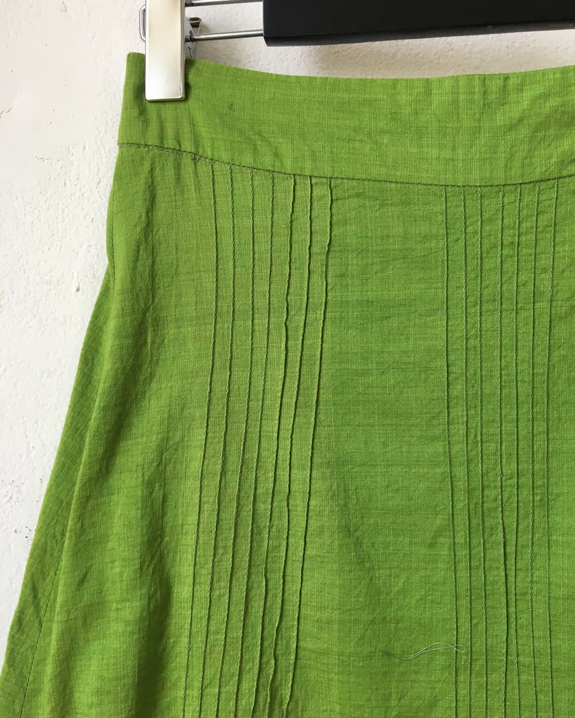 Pin tuck point midi skirt 상품이미지3