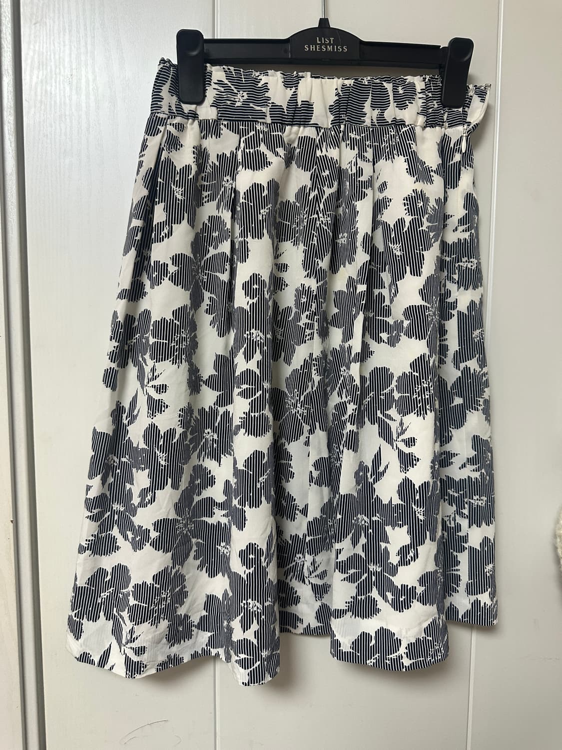 빈티지 플라워 패턴 스커트 상품이미지1