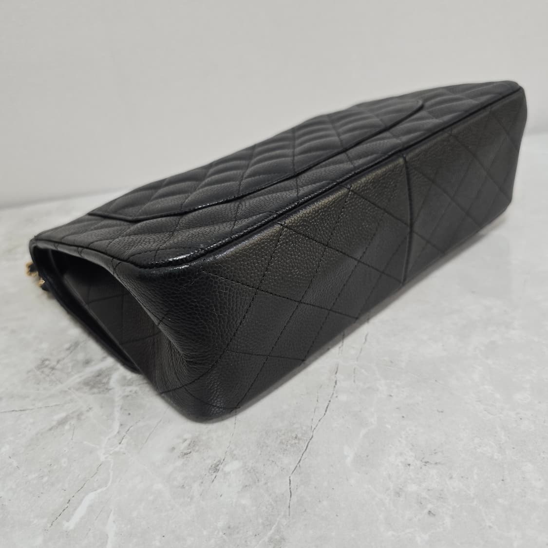 샤넬 클래식 플랩백 라지 판매 상품이미지3