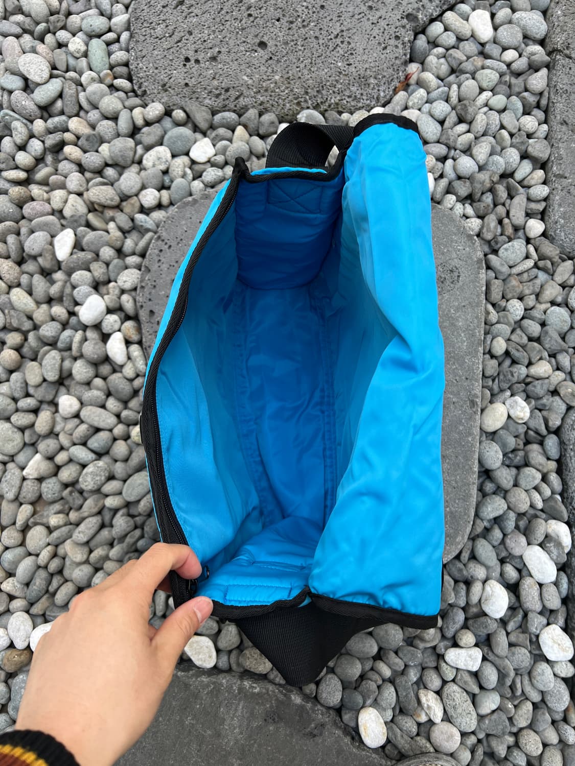 BITCH SKATEBOARDS CROSS BAG 비치스케이트보드크로스백 상품이미지9