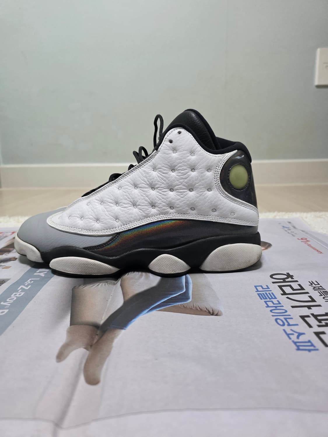 조던 13 레트로 바론스 홀로그램 판매합니다. 상품이미지4