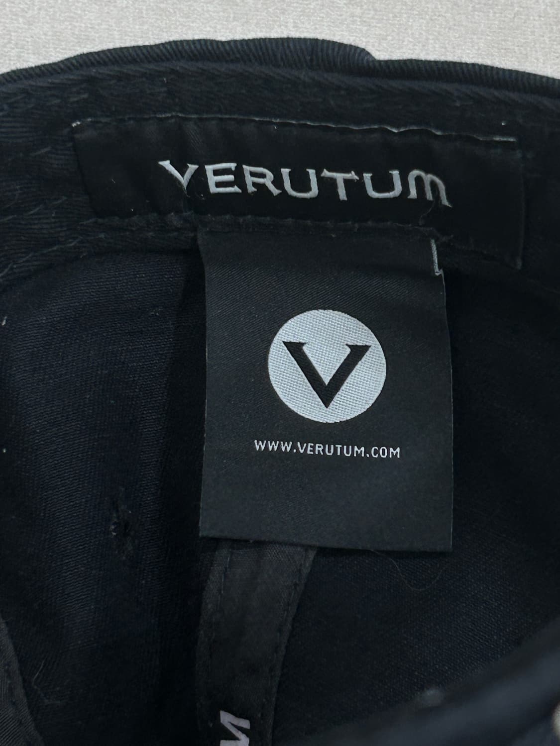 Verutum 베루툼 블랙 볼캡 모자 상품이미지8