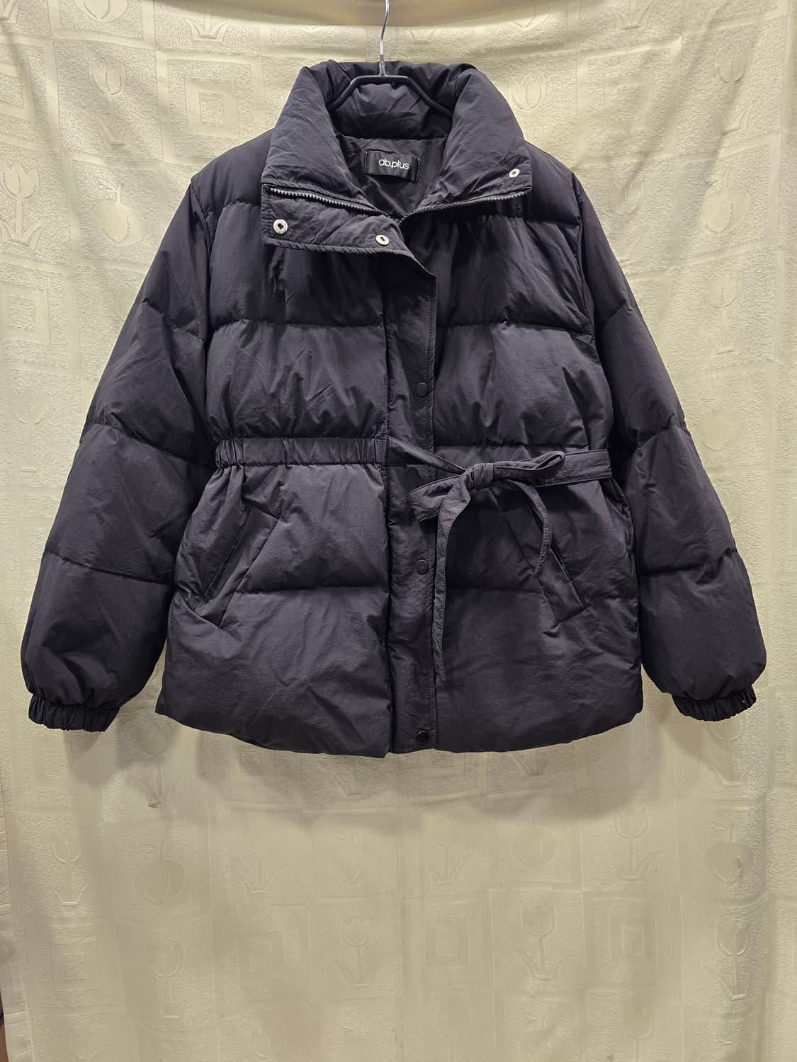 거의새거) 에이비플러스 ab.plus 여성 다운 패딩 점퍼 블랙 66정도 상품이미지1